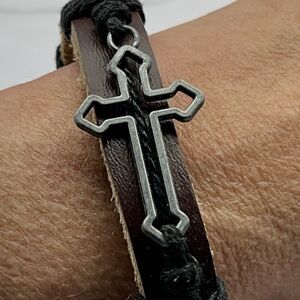 Handmade Leather Silver Tone Cross Adjustable Rope Bracelet - Men/Women -Jesus
